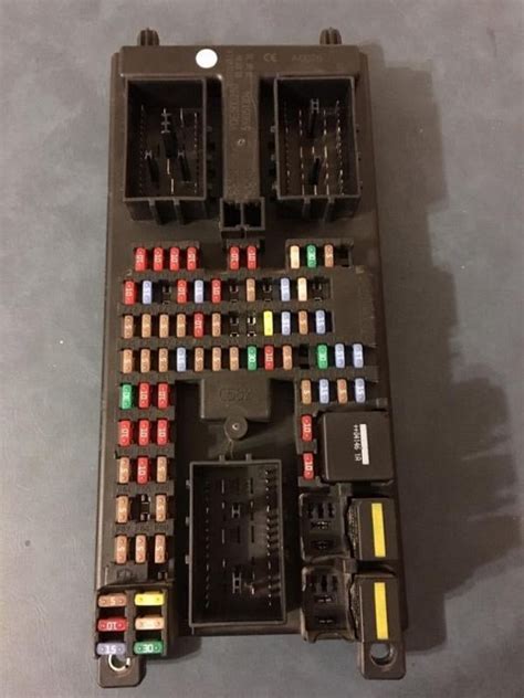 2005 land rover glow junction box relay|fl2 relay switch location.